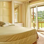 Hotel Th - Park 4*