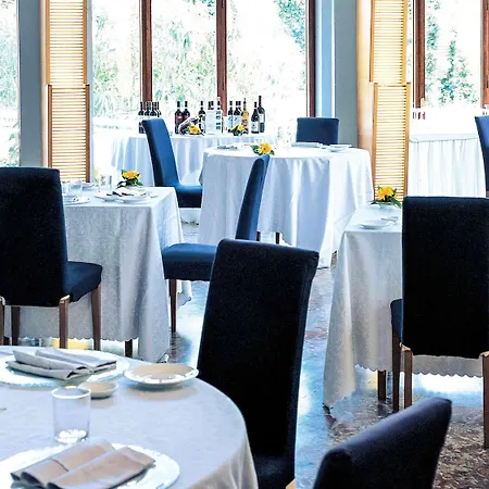 Hotel Th - Park 4*