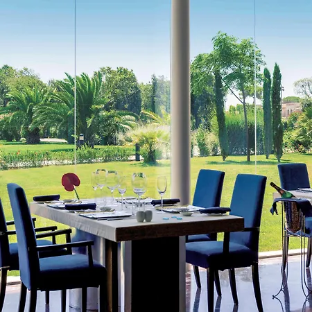 Hotel Th - Park 4*