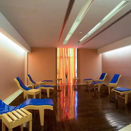 Hotel Th - Park 4*