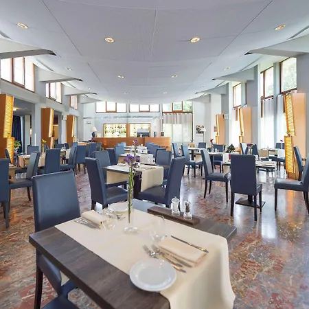 Hotel Th - Park Tirrenia