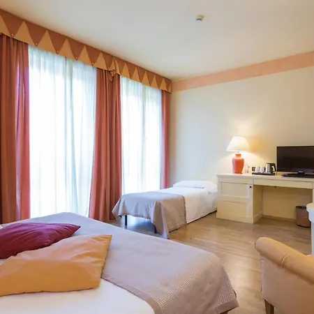 Th - Park Tirrenia
