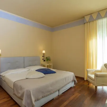 Th - Park Hotel
