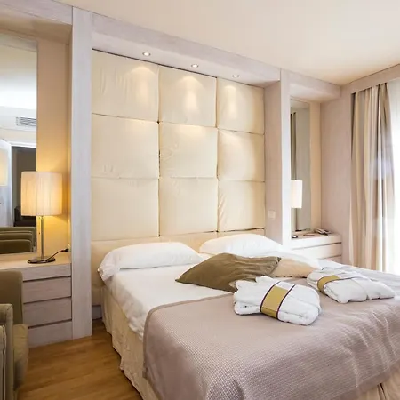 Th - Park Hotel 4*